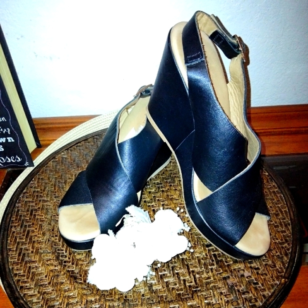 Black Garnet Hill Wedge Sandals